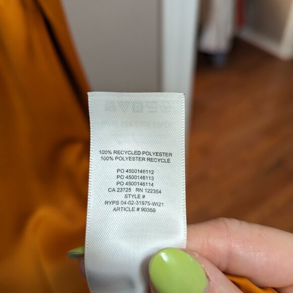 Blouse from Aritzia - Picture 3 of 4